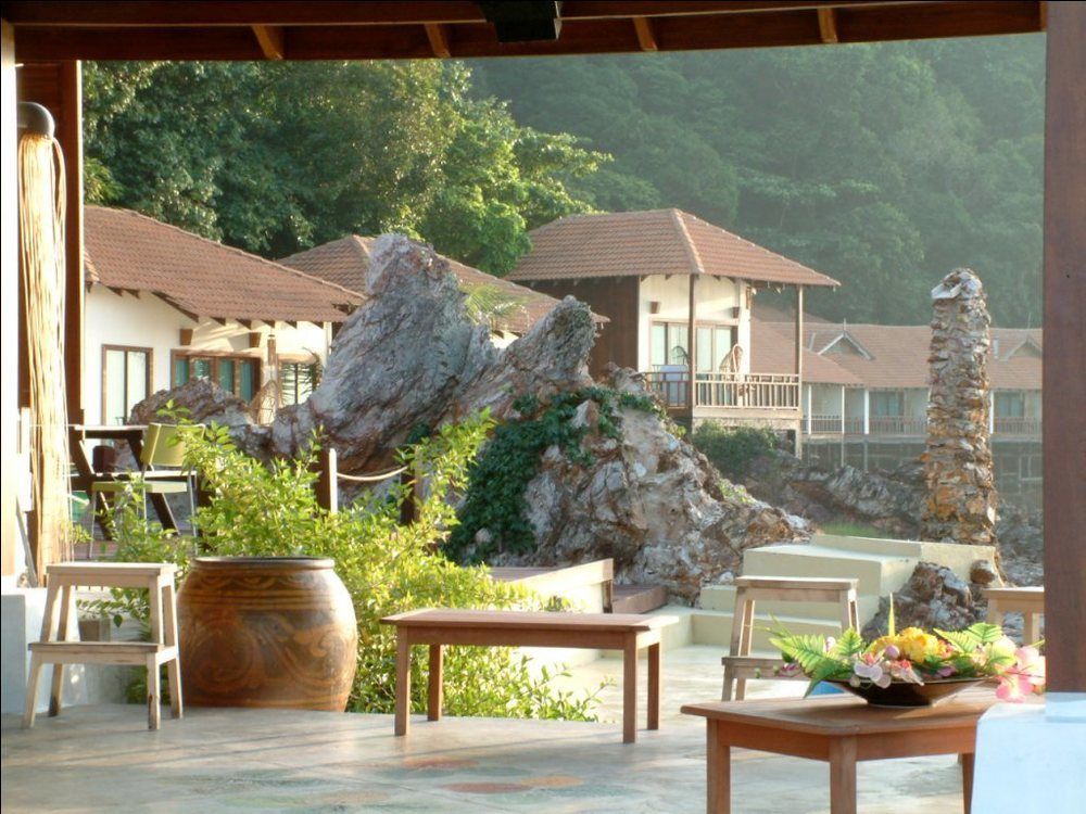 Gem Island Resort & Spa Pulau Gemia Exterior photo